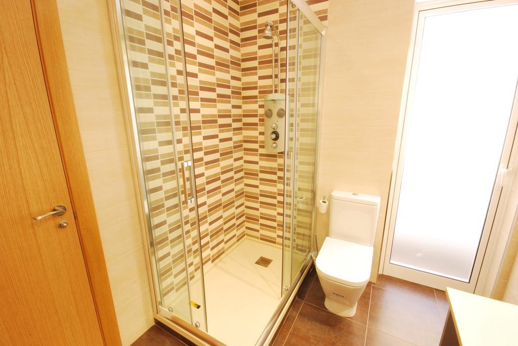 Cdc Sdb Apartment Barcelona Bagian luar foto